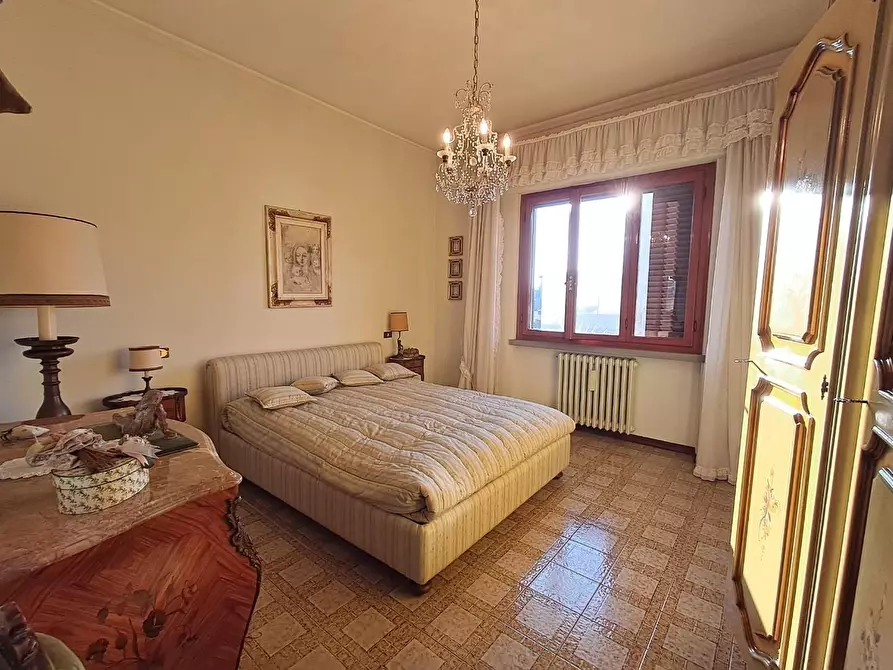 Immagine 46 di Villa in vendita  a San Giuliano Terme