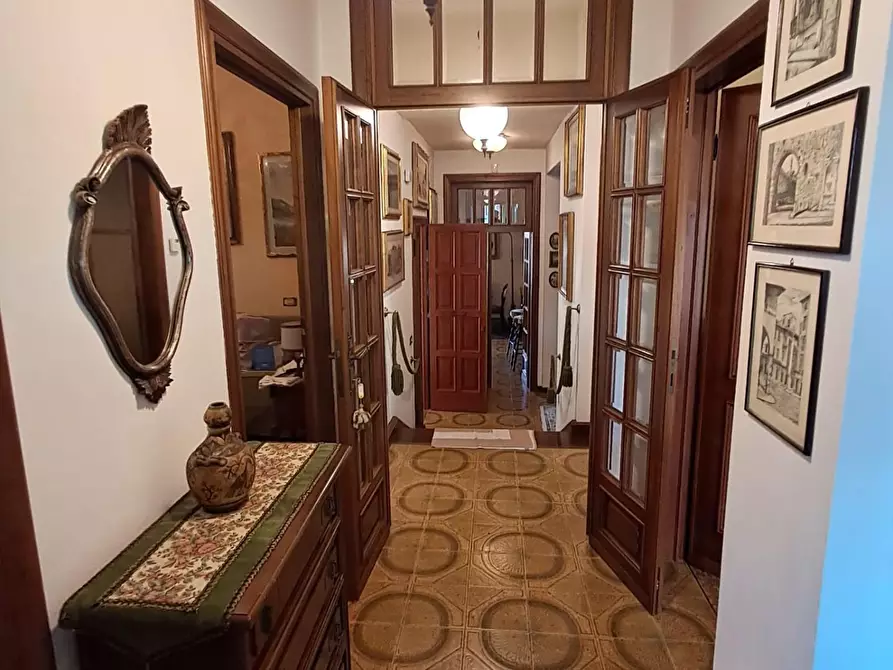 Immagine 28 di Villa in vendita  a San Giuliano Terme