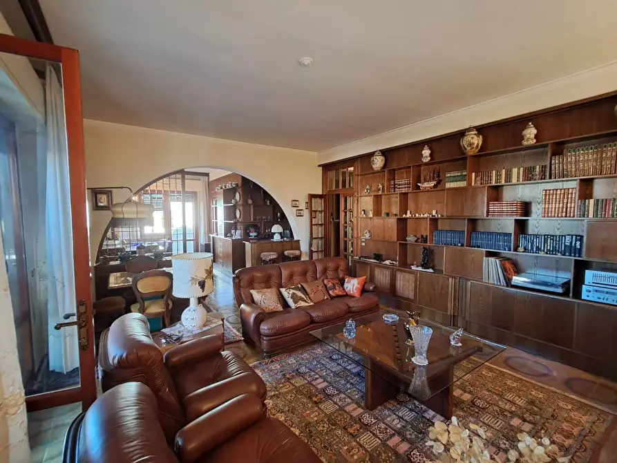 Immagine 32 di Villa in vendita  a San Giuliano Terme