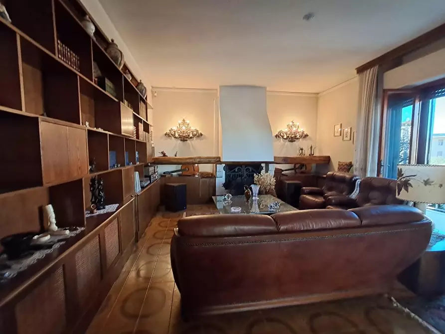 Immagine 33 di Villa in vendita  a San Giuliano Terme