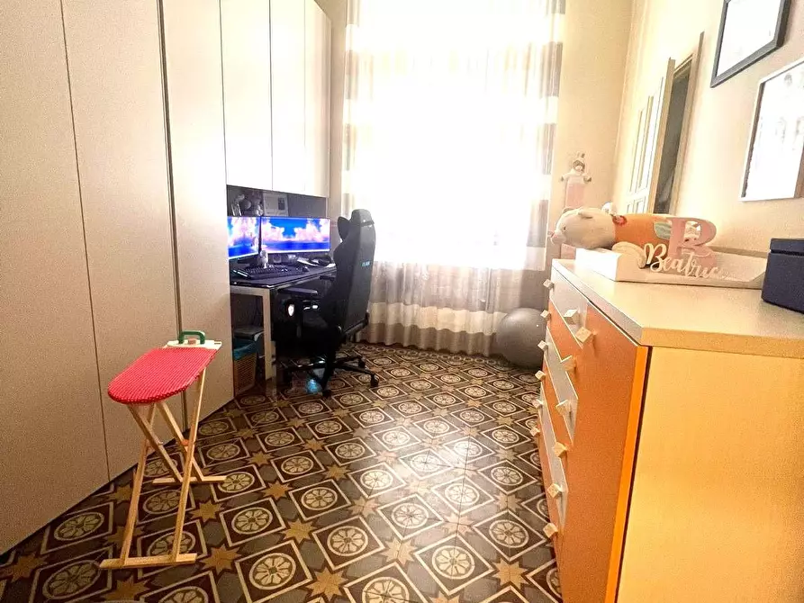 Immagine 9 di Appartamento in vendita  a Lucca