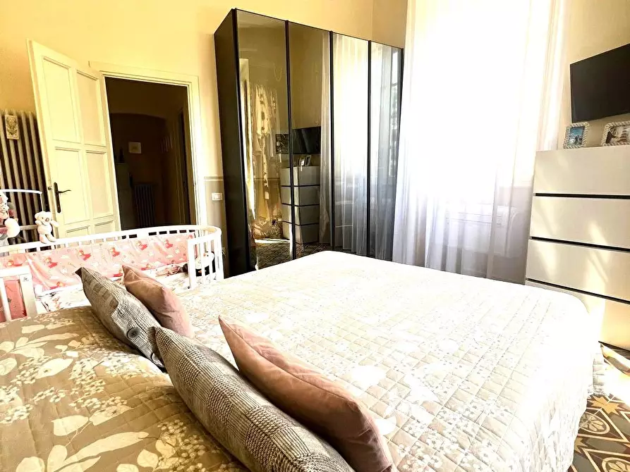 Immagine 8 di Appartamento in vendita  a Lucca