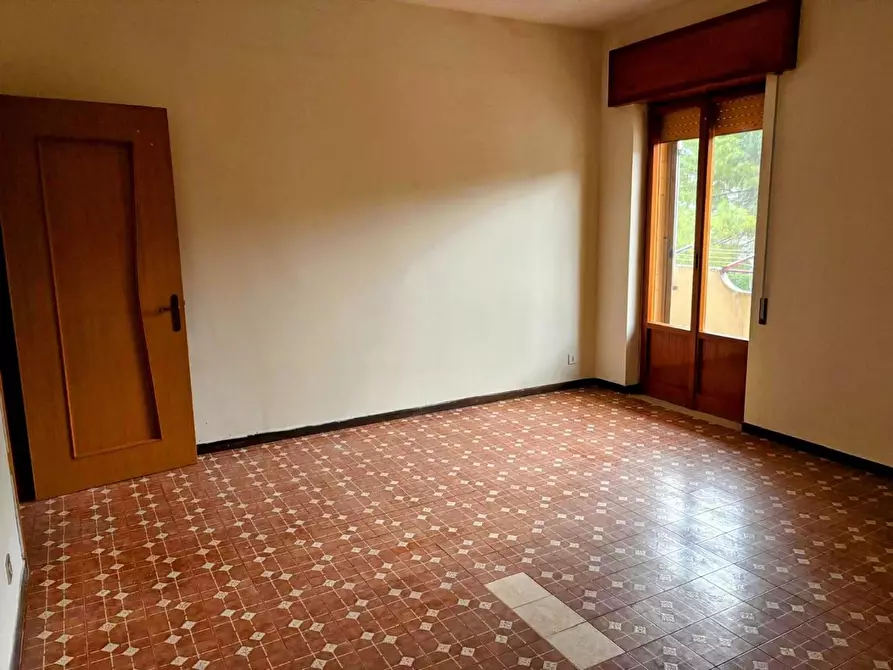 Immagine 24 di Appartamento in vendita  a Rodi Garganico