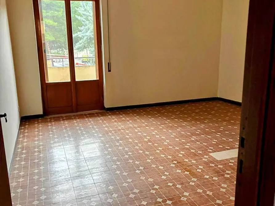 Immagine 27 di Appartamento in vendita  a Rodi Garganico