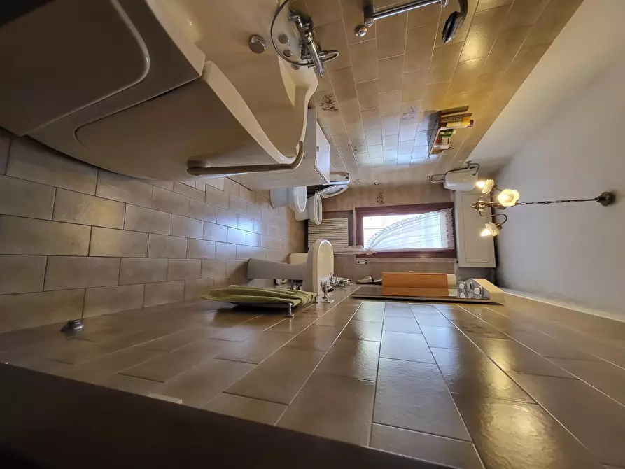 Immagine 6 di Appartamento in vendita  a Calcinaia