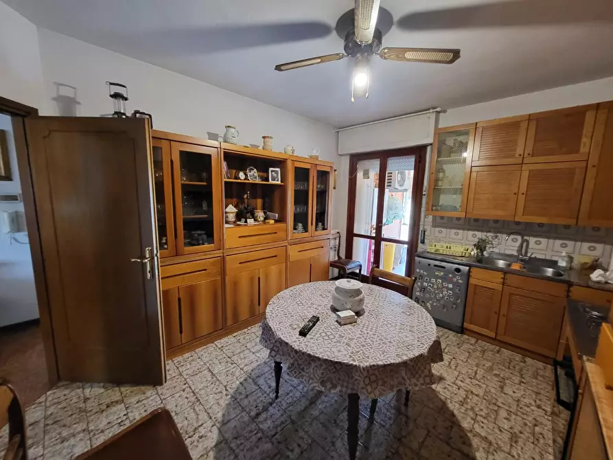 Immagine 4 di Appartamento in vendita  a Calcinaia