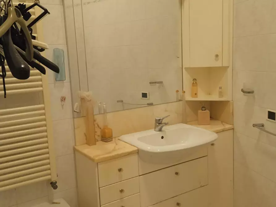 Immagine 8 di Appartamento in vendita  a Empoli