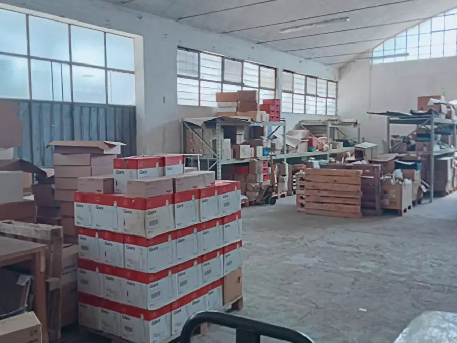 Immagine 6 di Attività artigianale in vendita  a Vinci