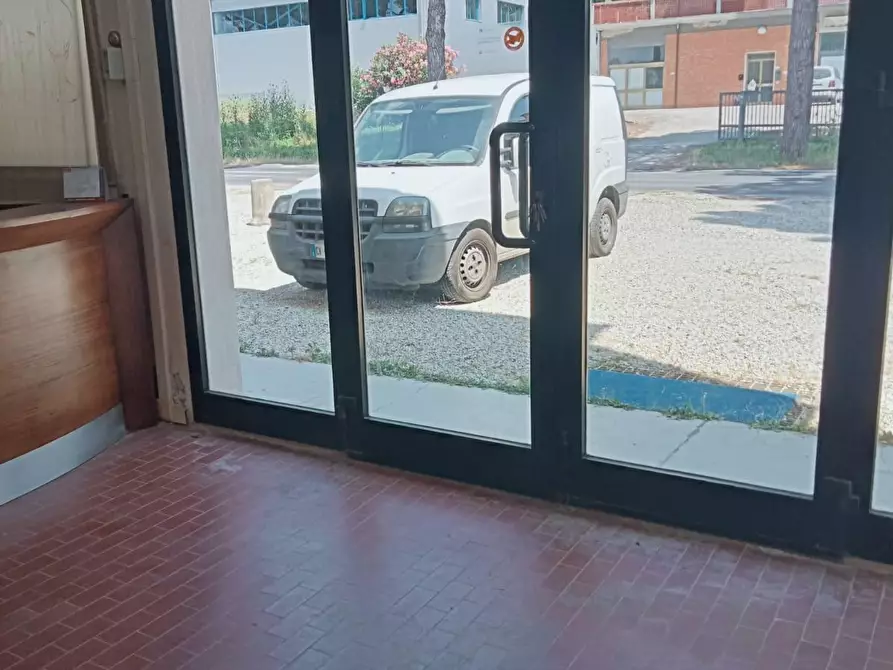 Immagine 7 di Attività artigianale in vendita  a Vinci