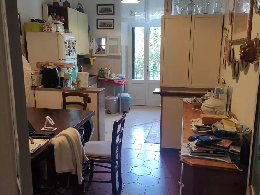 Immagine 3 di Appartamento in vendita  a Siena