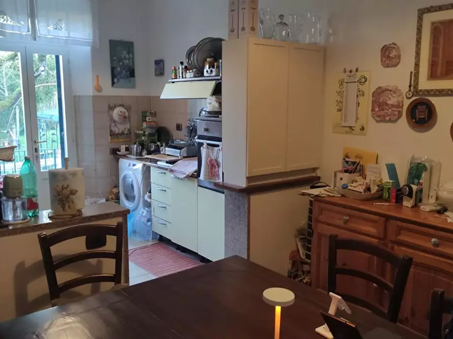 Immagine 9 di Appartamento in vendita  a Siena