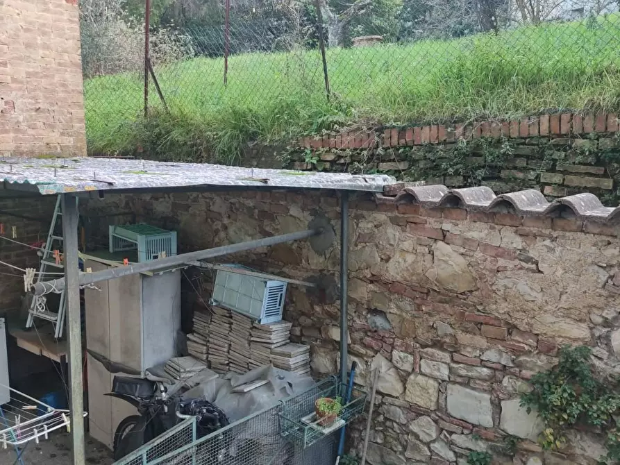 Immagine 23 di Appartamento in vendita  a Siena