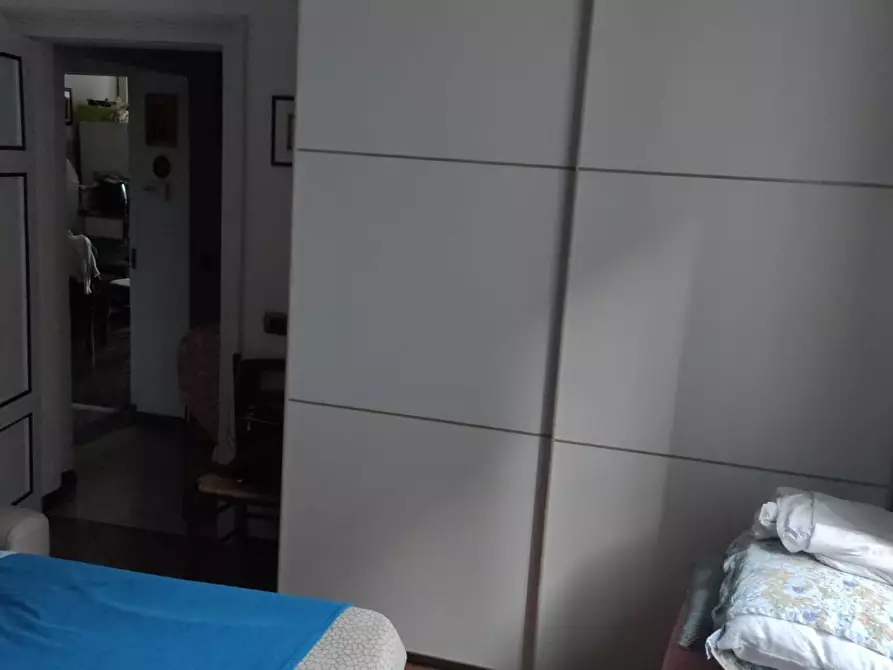 Immagine 22 di Appartamento in vendita  a Siena