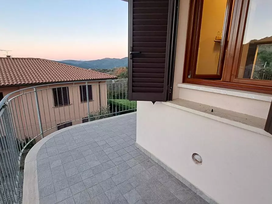 Immagine 12 di Appartamento in vendita  a Rosignano Marittimo