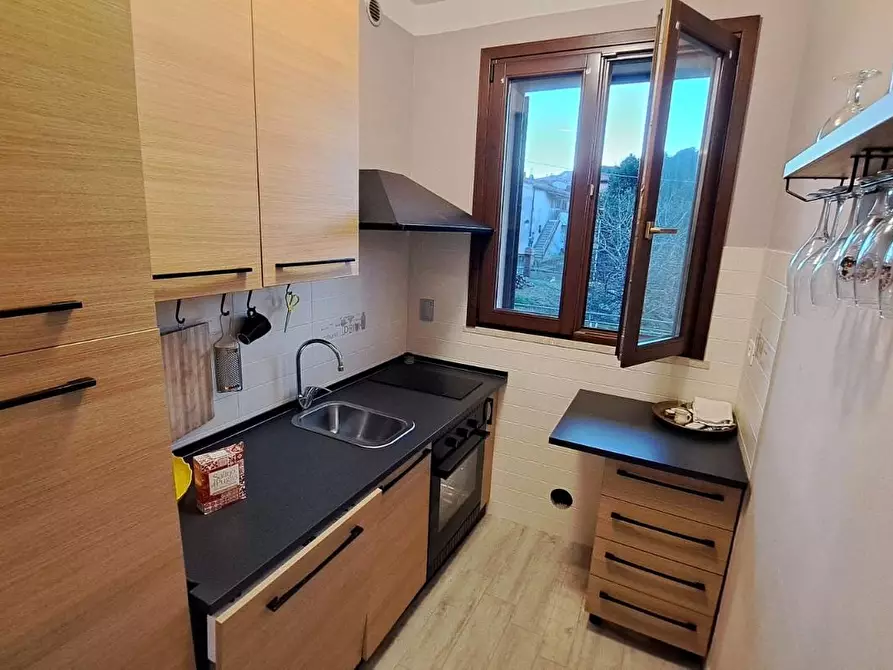 Immagine 7 di Appartamento in vendita  a Rosignano Marittimo