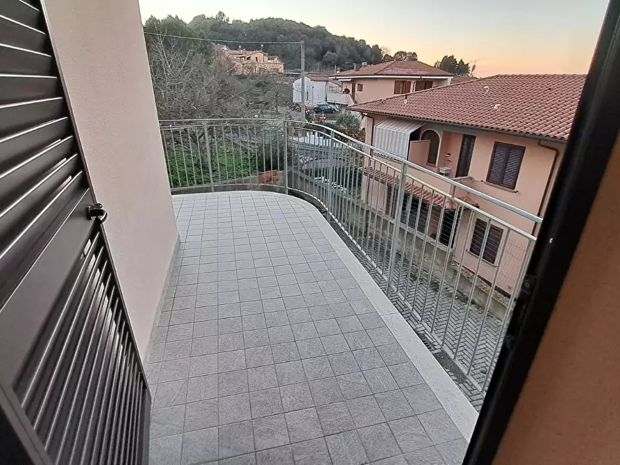 Immagine 13 di Appartamento in vendita  a Rosignano Marittimo