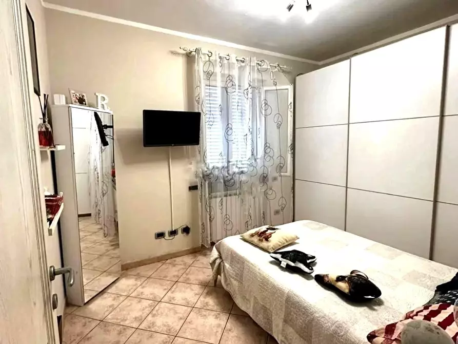 Immagine 10 di Casa bifamiliare in vendita  a Massa