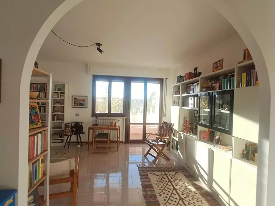 Immagine 39 di Appartamento in vendita  a Livorno