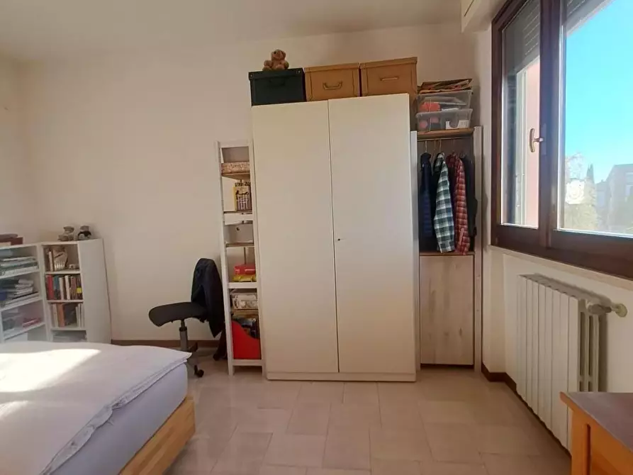 Immagine 31 di Appartamento in vendita  a Livorno