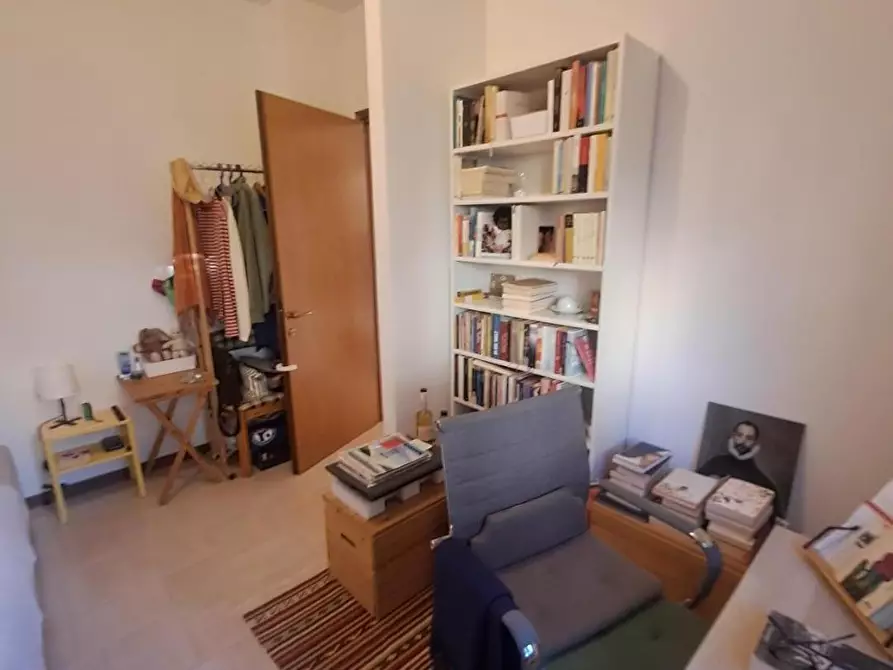 Immagine 21 di Appartamento in vendita  a Livorno