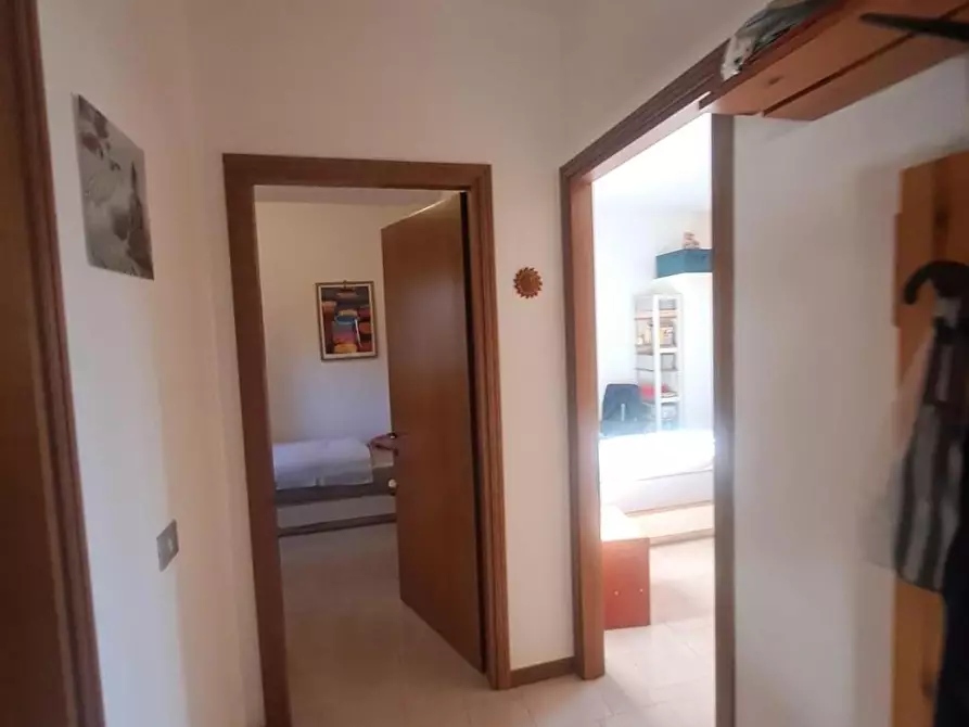 Immagine 37 di Appartamento in vendita  a Livorno