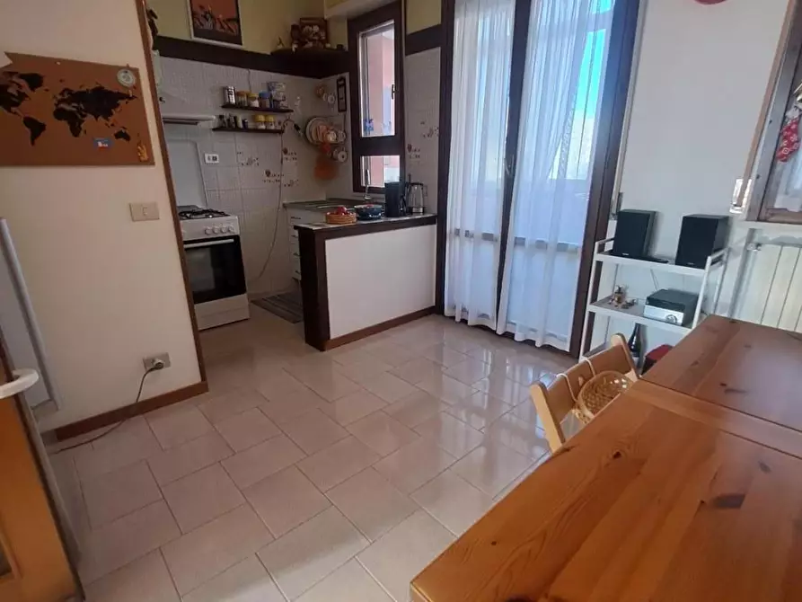 Immagine 13 di Appartamento in vendita  a Livorno