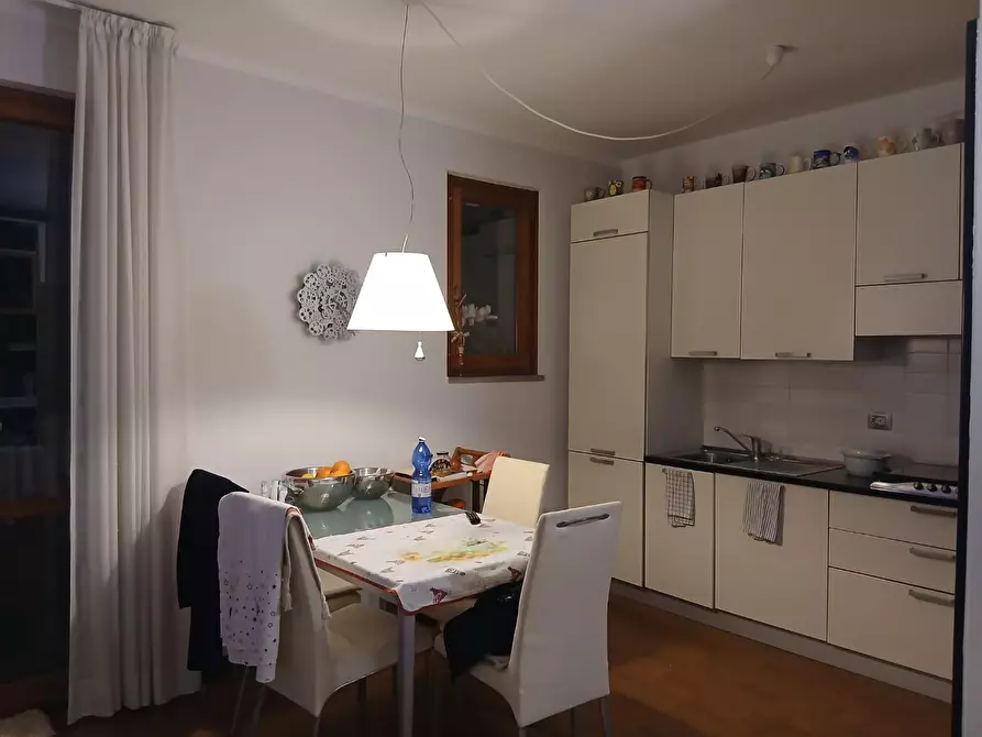 Immagine 5 di Appartamento in vendita  a Massa