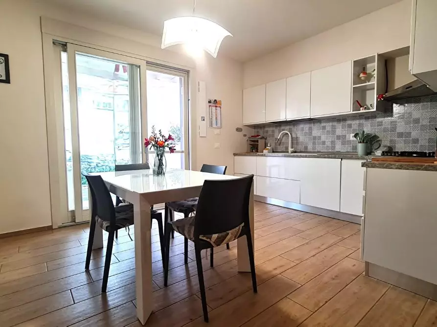 Immagine 4 di Casa bifamiliare in vendita  a San Miniato