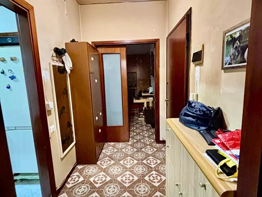 Immagine 2 di Appartamento in vendita  a Massa