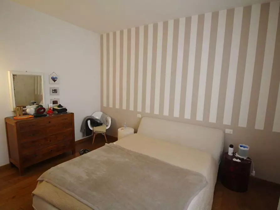 Immagine 10 di Appartamento in vendita  a Vinci