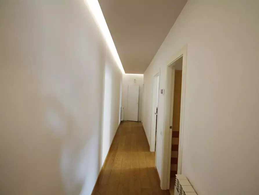 Immagine 7 di Appartamento in vendita  a Vinci