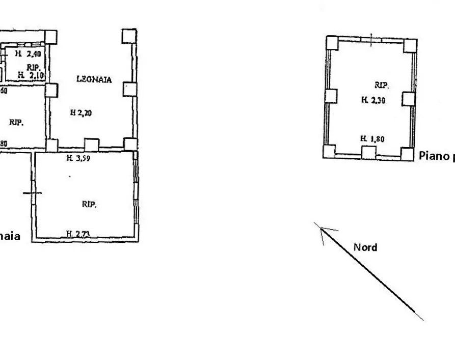 Immagine 78 di Casa colonica in vendita  a Camaiore
