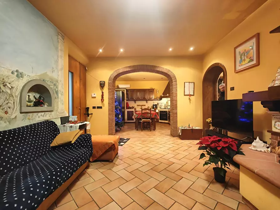 Immagine 8 di Appartamento in vendita  a Fucecchio