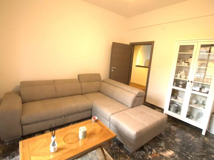 Immagine 4 di Appartamento in vendita  a Poggibonsi