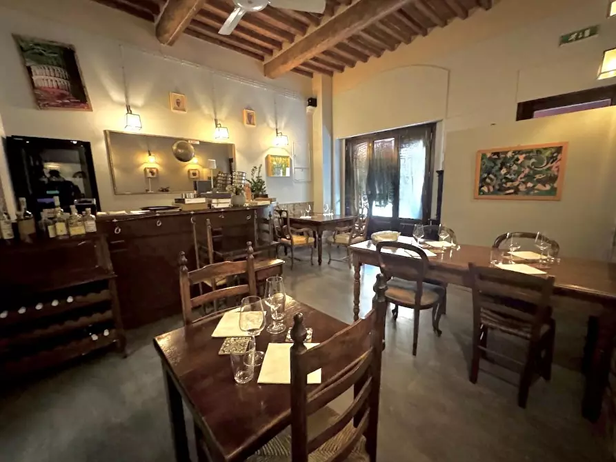 Immagine 5 di Bar / Ristorante in vendita  a Pisa