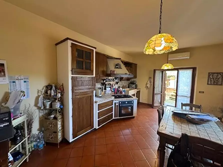 Immagine 3 di Appartamento in vendita  a Cascina