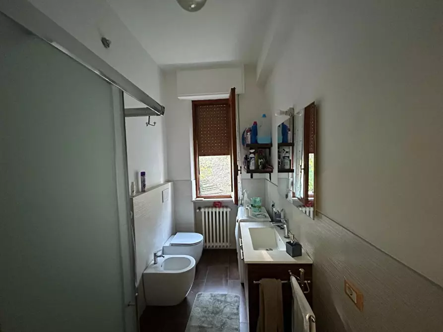 Immagine 18 di Appartamento in vendita  a Siena