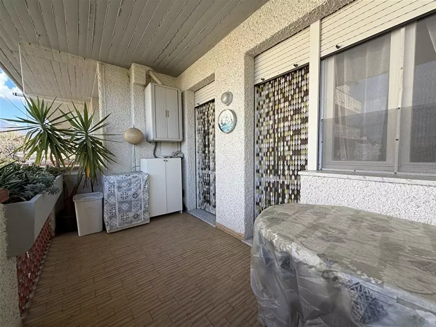 Immagine 8 di Appartamento in vendita  a Massa