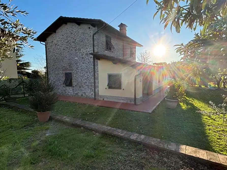 Immagine 13 di Casa indipendente in vendita  a Capannori