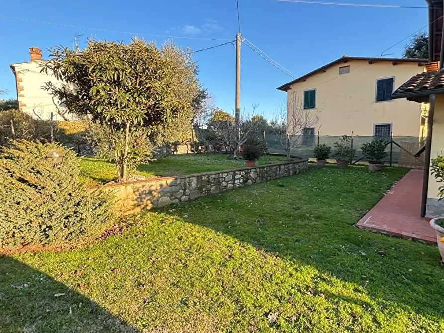 Immagine 11 di Casa indipendente in vendita  a Capannori