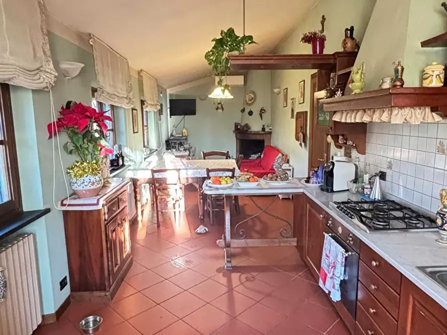 Immagine 18 di Casa indipendente in vendita  a Capannori