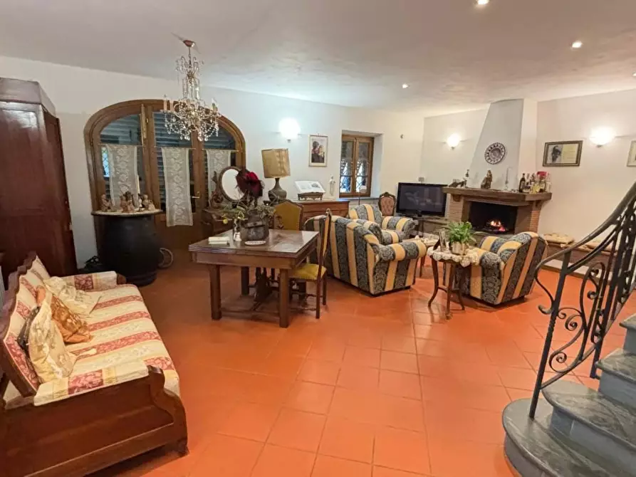 Immagine 22 di Casa indipendente in vendita  a Capannori