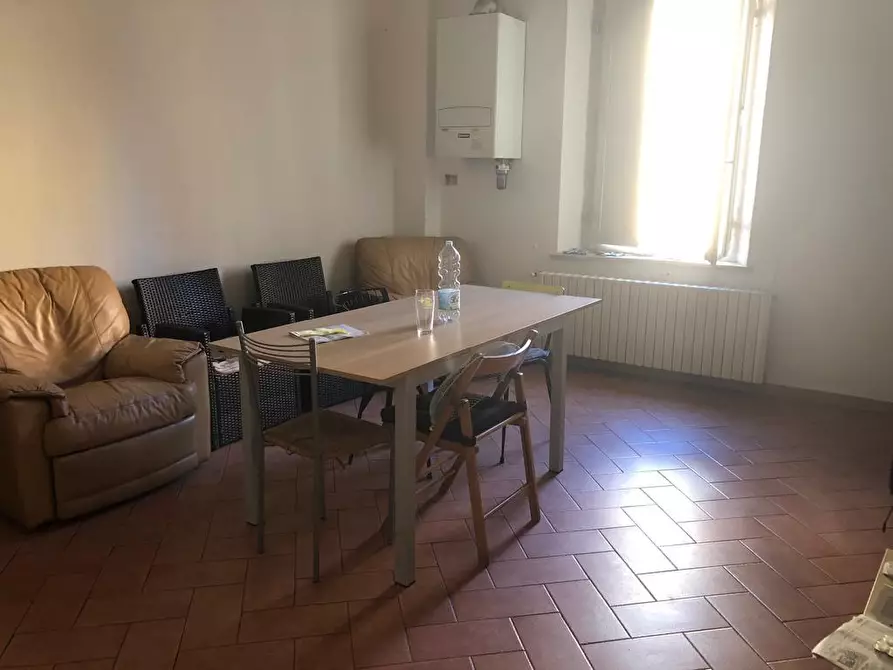 Immagine 1 di Appartamento in affitto  a Pisa