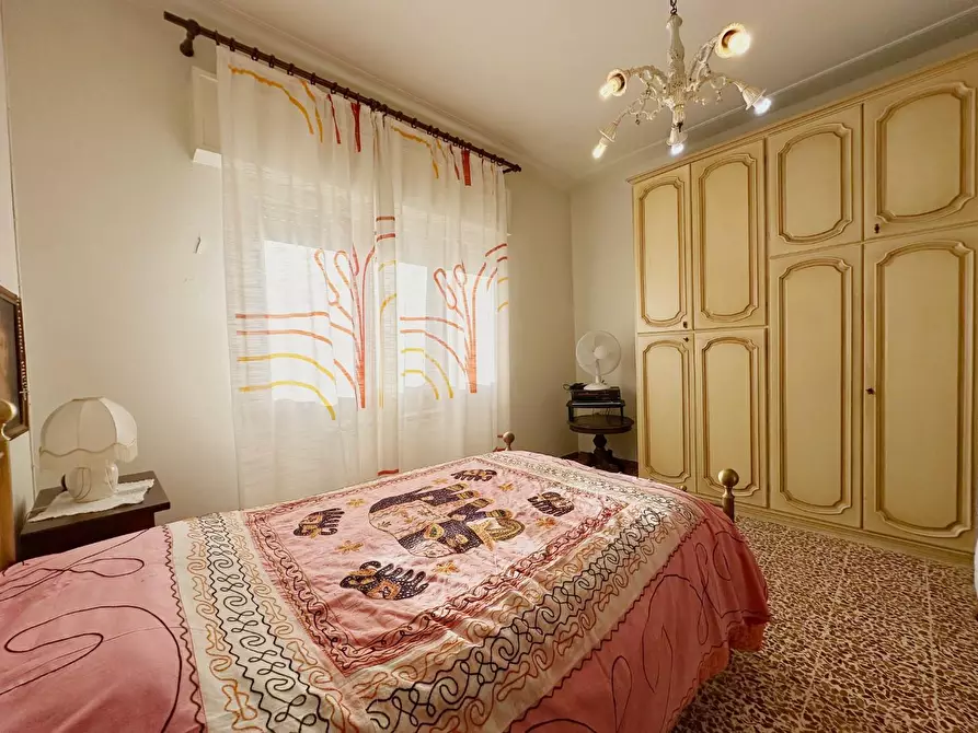 Immagine 16 di Casa indipendente in vendita  a Pescia