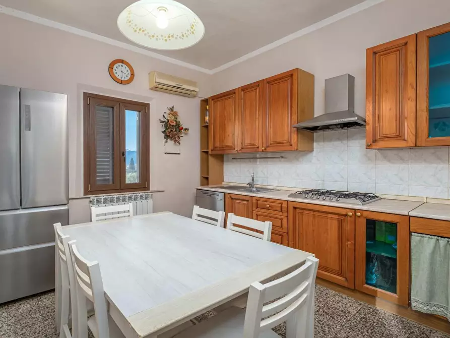 Immagine 21 di Terratetto in vendita  a Santa Maria A Monte