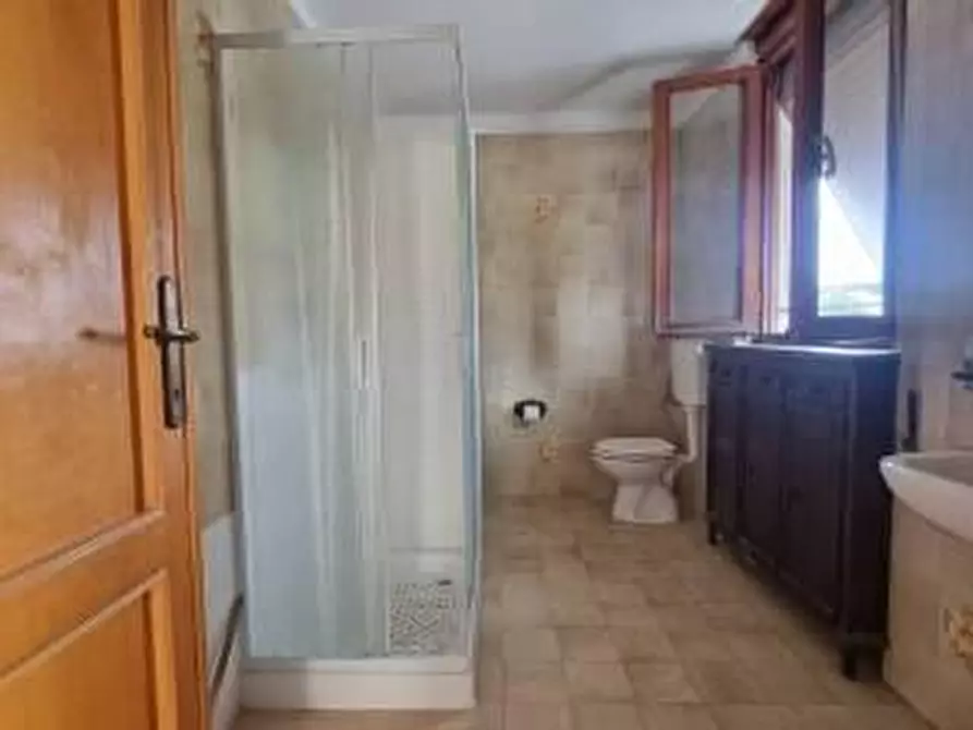 Immagine 15 di Casa bifamiliare in vendita  a Viareggio