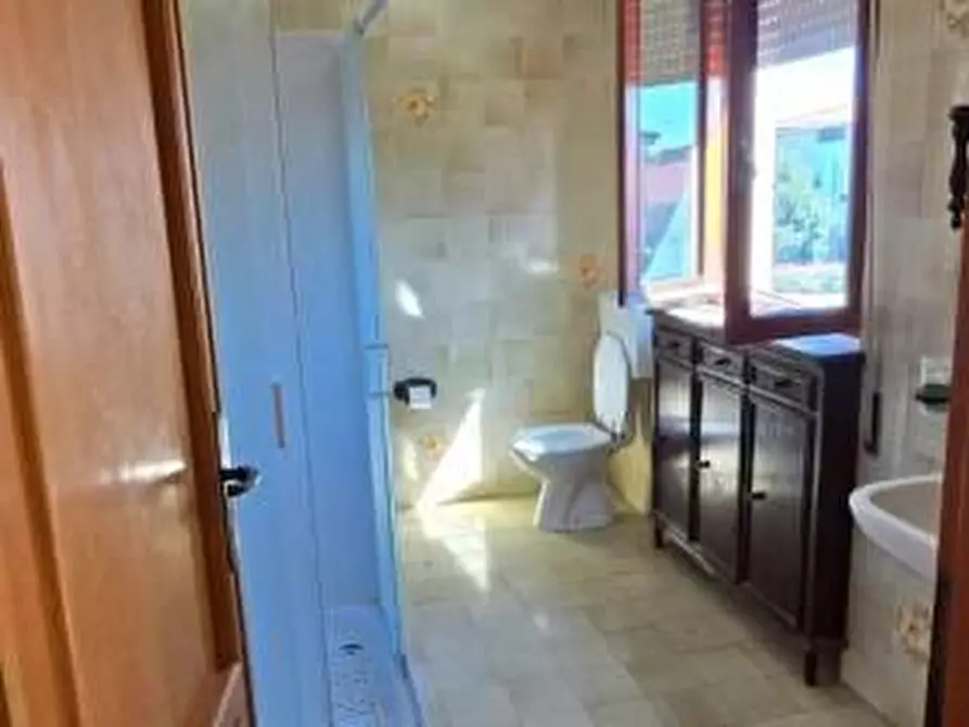 Immagine 20 di Casa bifamiliare in vendita  a Viareggio