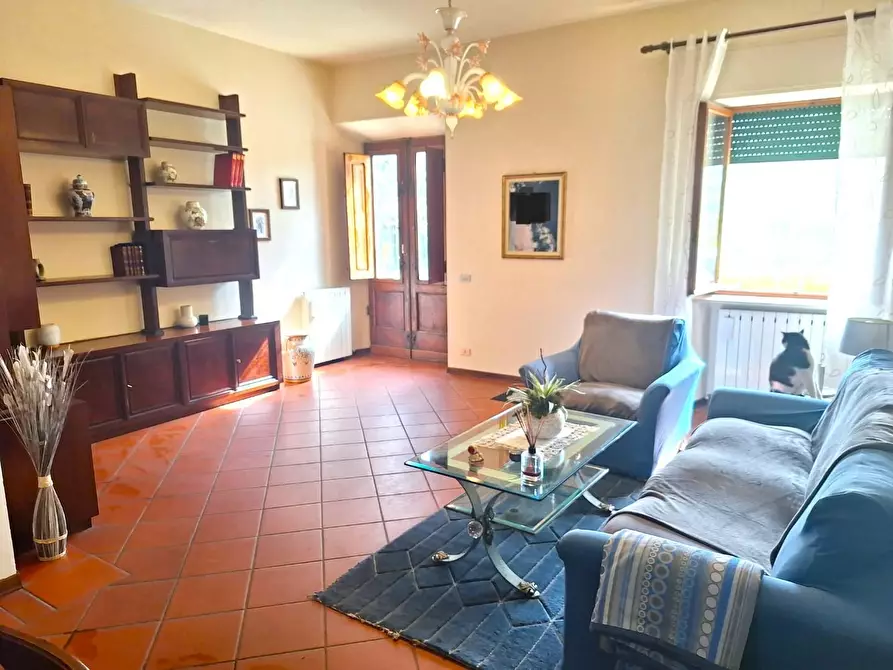 Immagine 2 di Appartamento in vendita  a Capannori