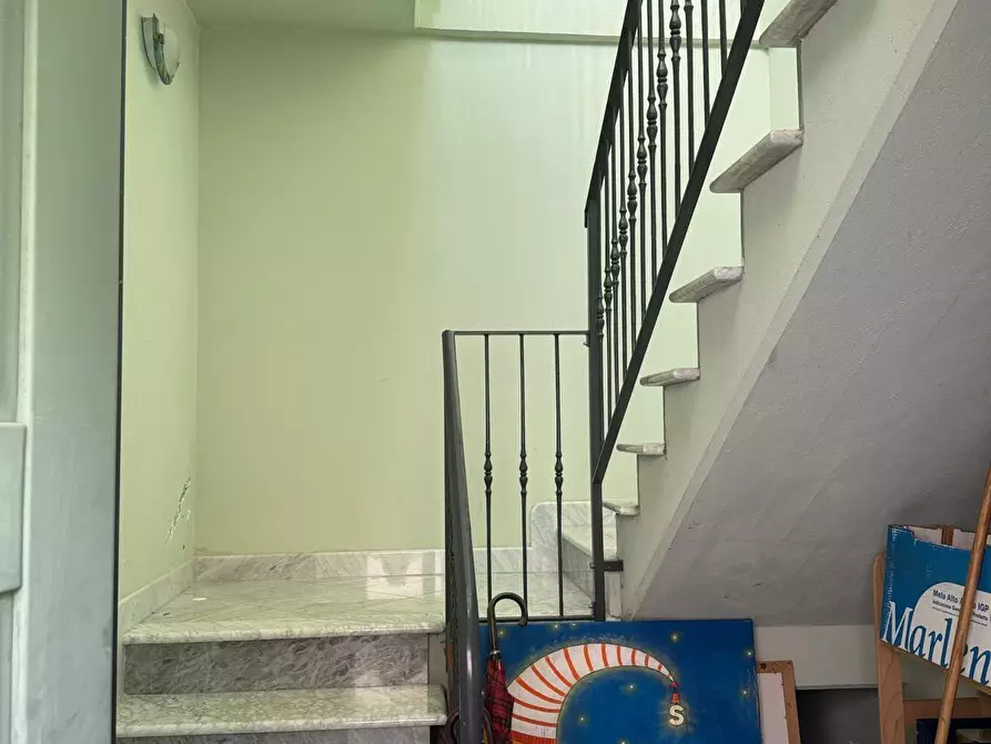 Immagine 17 di Appartamento in vendita  a Montignoso