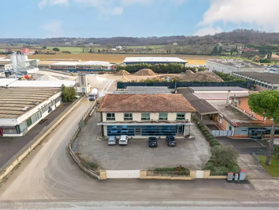 Immagine 3 di Attività artigianale in vendita  a Bientina